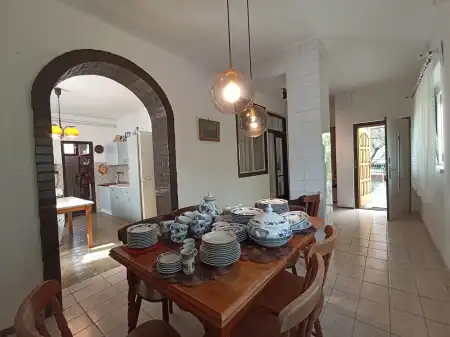 Eladó családi ház, Berekfürdő 4+1 szoba 140 m² 39.9 M Ft