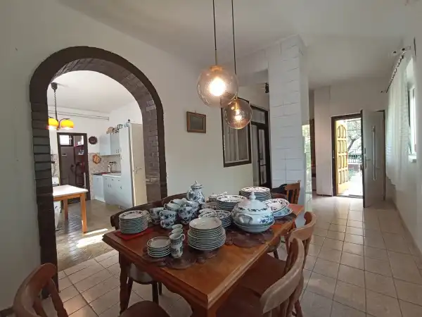 Eladó családi ház, Berekfürdő 4+1 szoba 140 m² 39.9 M Ft