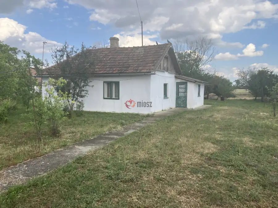 eladó családi ház, Karcag