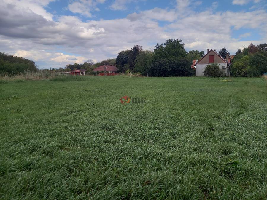 eladó  Építési telek, Berekfürdő