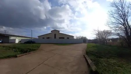 Eladó ipari ingatlan, Karcag 1 szoba 250 m² 59.9 M Ft